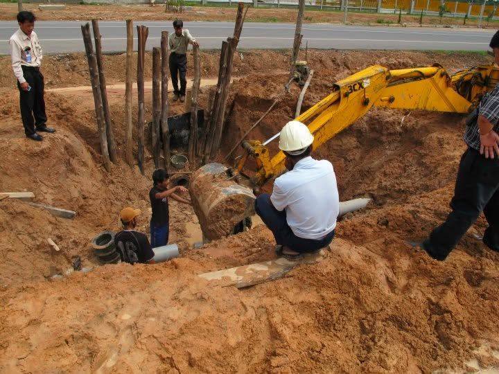 Water pipe crossing connected on 18 Aug 2011