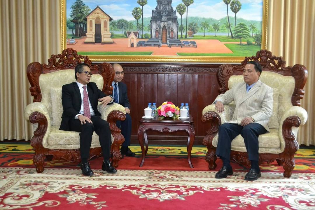 On November 21, 2023. The Ambassador of Malaysia to Laos, Ambassador Edi Irwan Mahmud and his delegations visited the S… — 2