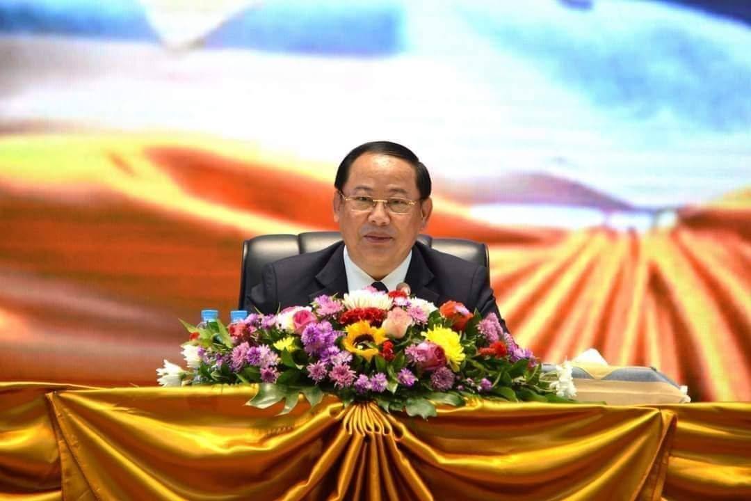 General Manager of Savan Park Mr. Tee Chee Seng received the Lao Business Leader Award for year 2022, honored to be awa… — 1