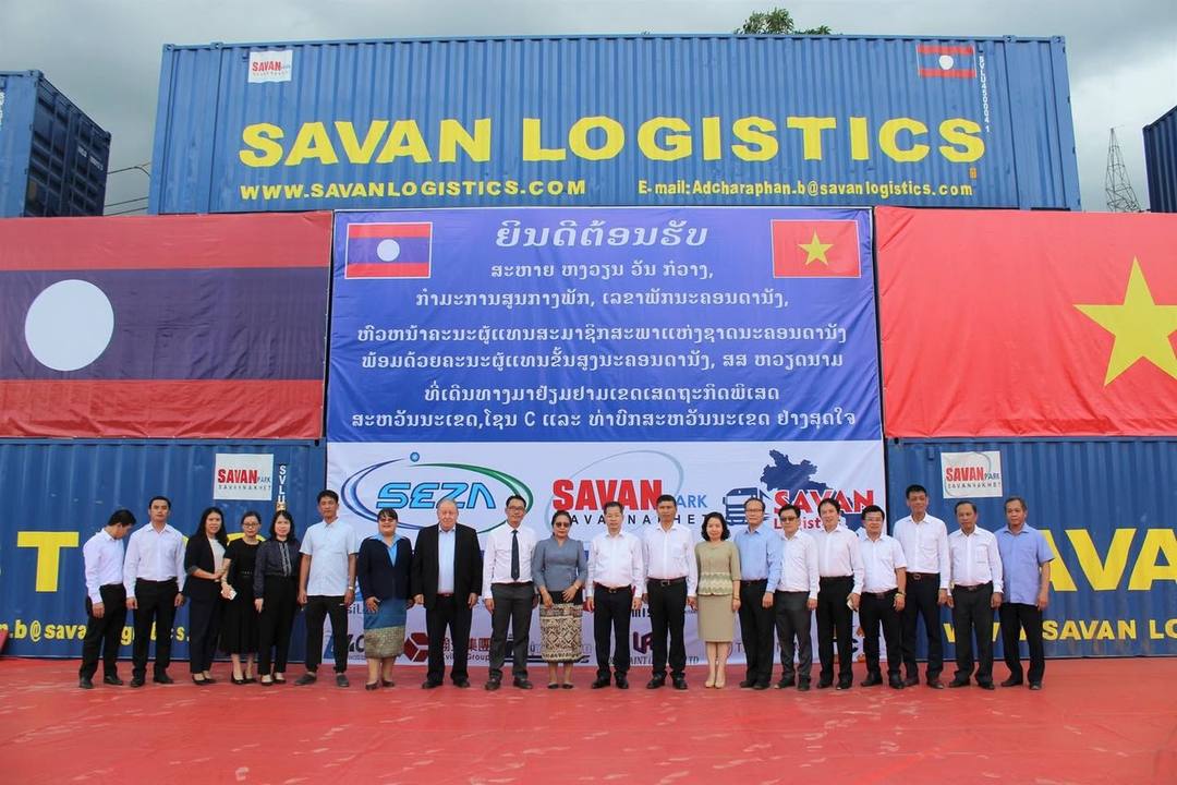 ໃນວັນທີ 7 ກໍລະກົດ 2022, ທ່ານ ຫງວຽນ ວັນ ກ໋ວາງ ກຳມະການສູນກາງພັກ, ເລຂາພັກນະຄອນດານັງ ພ້ອມດ້ວຍຄະນະ ໄດ້ເດີນທາງມາຢ້ຽມຢາມ ເຂດເສ… — 1