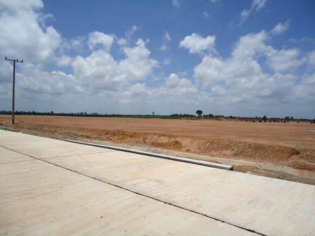Latest construction progress by 26 August 2010 — 2
