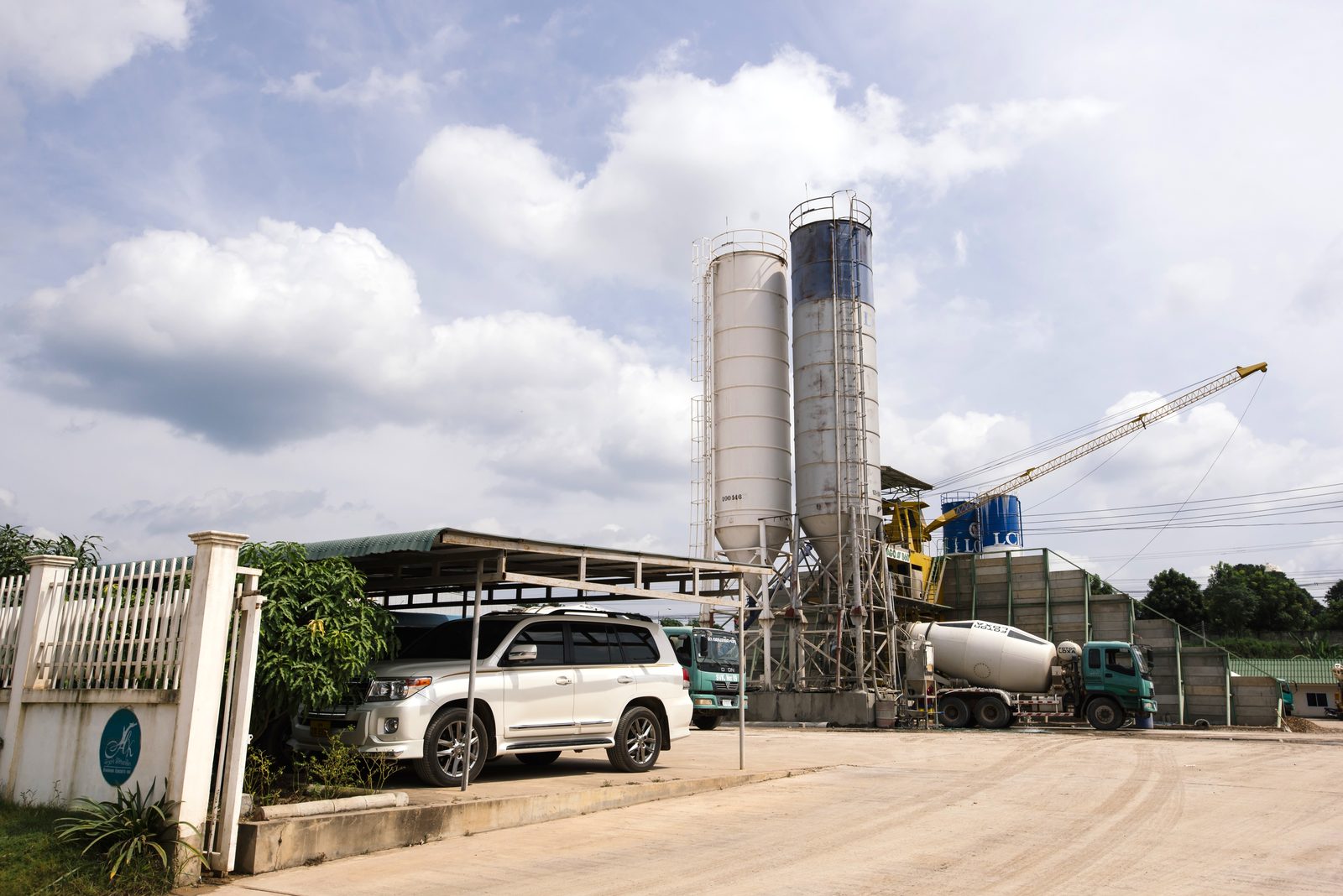 Hongkham Concrete-Eng Co., Ltd. — 1